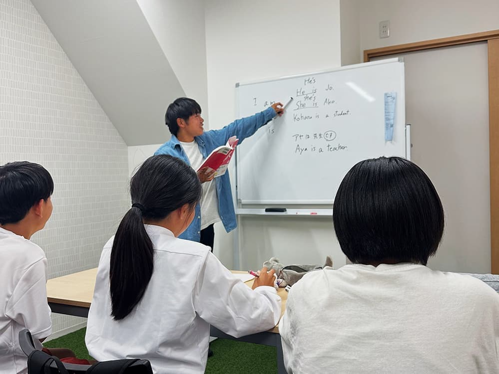 afa ATHLETE FUTURE ACADEMY　アスリート　フューチャー　アカデミー　AFA　静岡県　静岡市　清水区　静岡　清水　陸上　陸上競技　サッカー　野球　学習塾　塾　教室　SCHS　長距離　駅伝　短距離　かけっこ　教室　走り方　清水二中　清水三中　清水四中　陸上部　部活　併用　楽しい　小学生　中学生　高校生　ＳＴＡＴＳ SHIZUOKA TOP ATHLETE TEAMS スポーツ　運動　強化　村松原　やる気　生徒募集　選手募集　無料体験　県大会　東海大会　全国大会　出場　強豪　マラソン　大会　持久走　100ｍ　50ｍ　ダッシュ　YouTube
